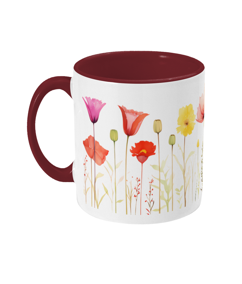 Fleurs colorées dans une tasse